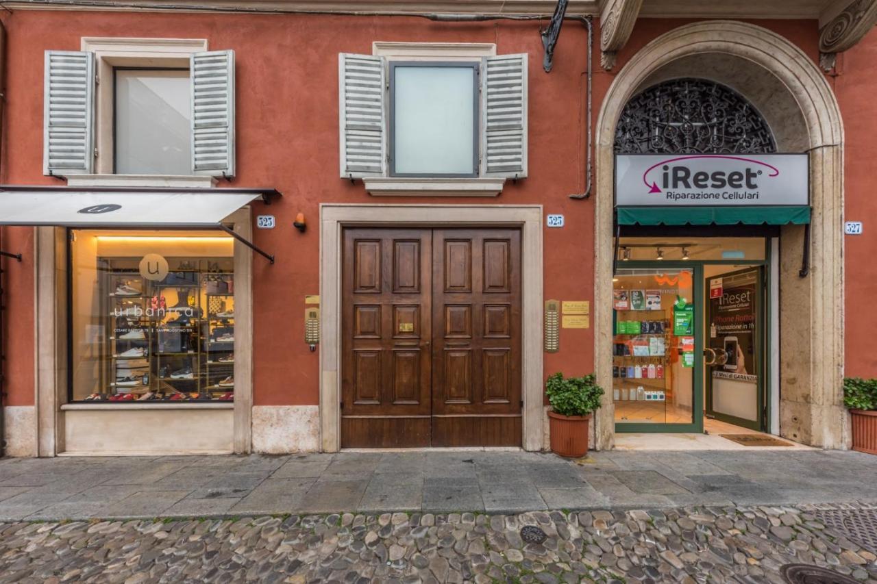 L'Altana Di Emilia Suite Modena Eksteriør bilde