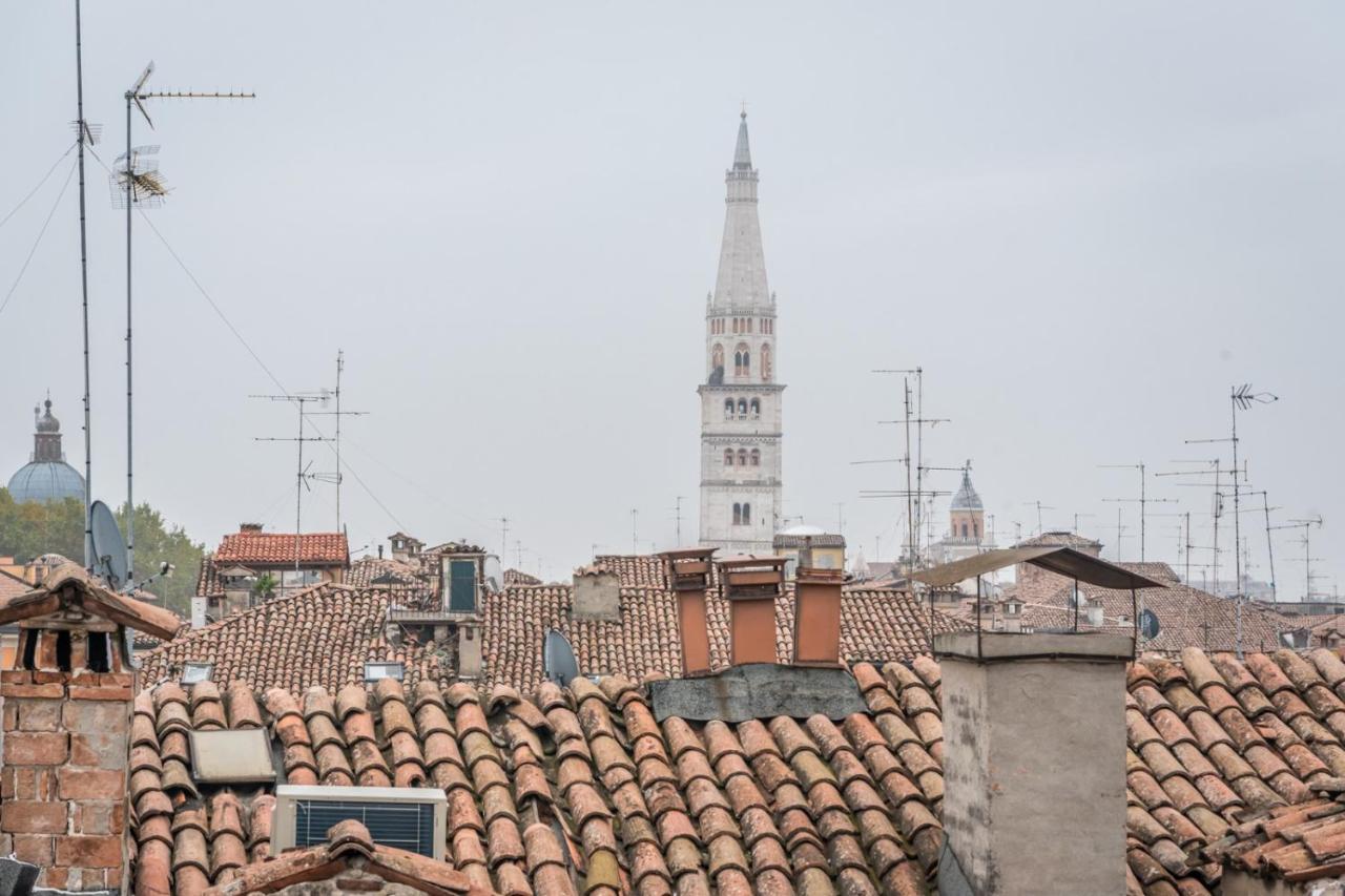 L'Altana Di Emilia Suite Modena Eksteriør bilde