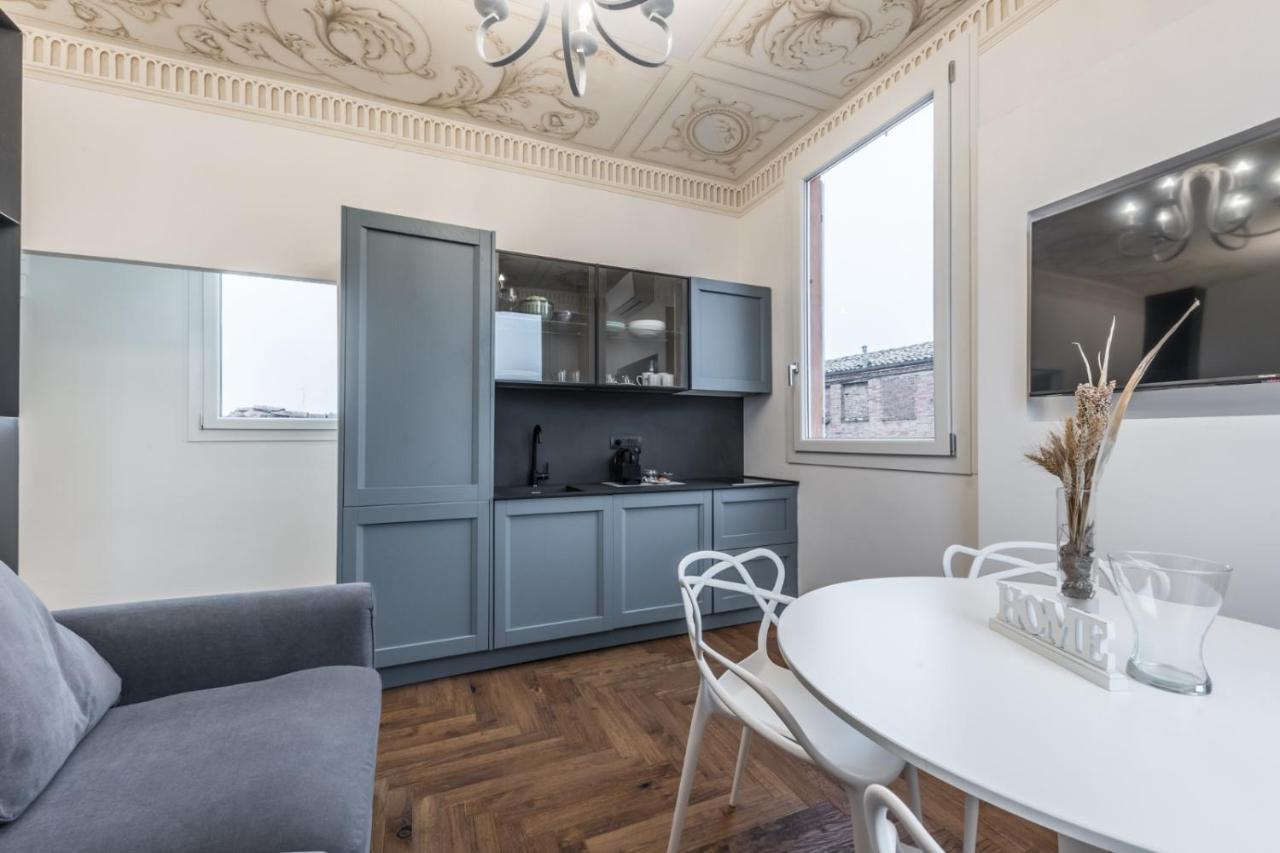 L'Altana Di Emilia Suite Modena Eksteriør bilde